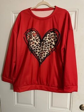 Red Leopard Heart Graphic Sweatshirt - Women